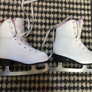 White/Pink Soft Skate by Jackson Ice skates